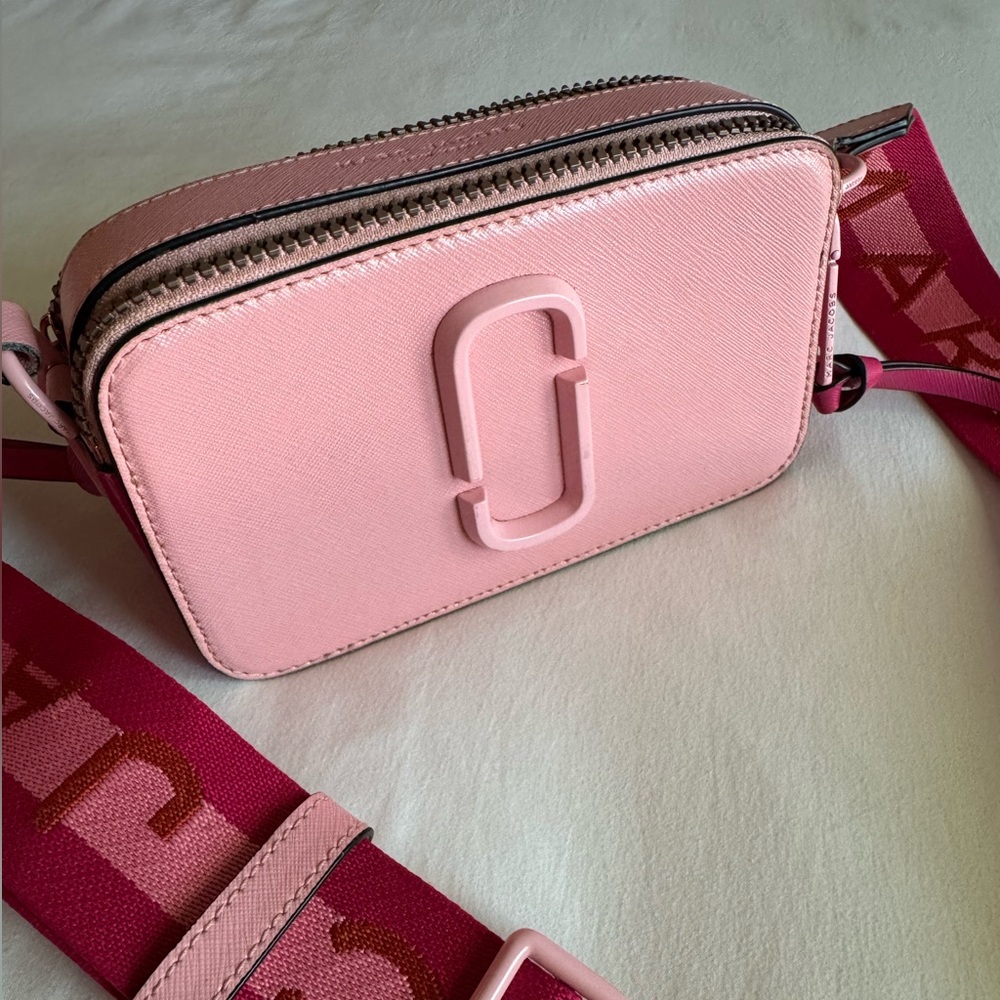 SOLD Marc Jacobs Pink Snapshot Bag